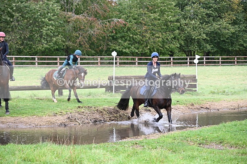 WJ6_3053 - Time at Photographer 11:01 to 11:20