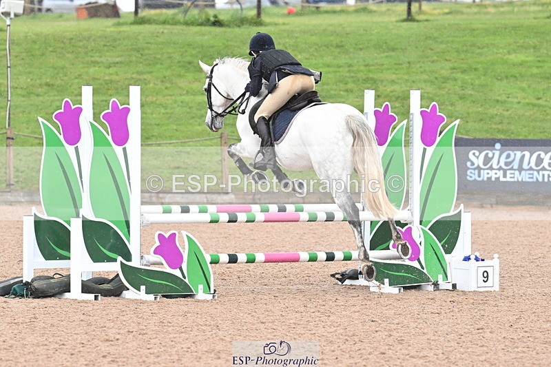 260513B-093934-00033 - Cls 1 Clear Round