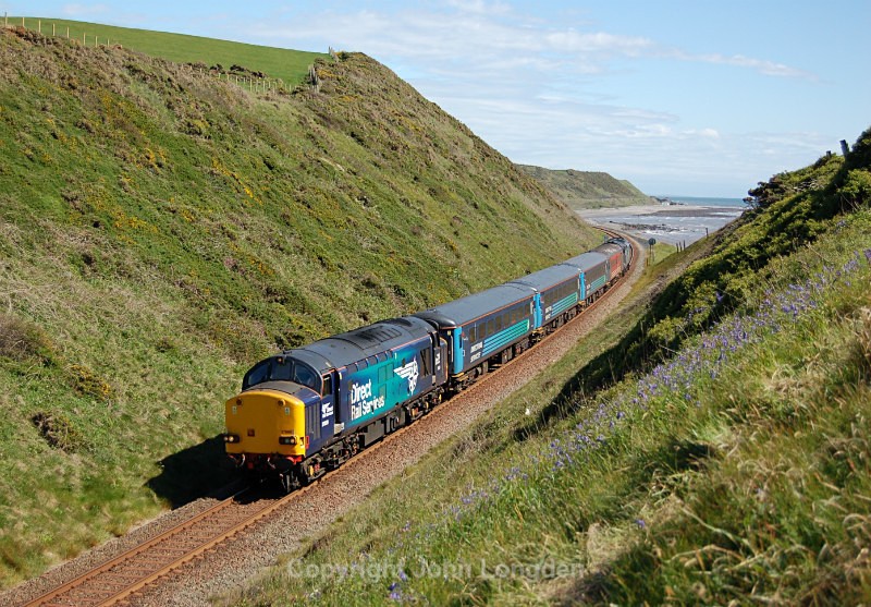 JL - 5.6.15 37609 2C41 14.37 Barrow - Carlisle, St Bees - Cumbrian Coast (north to south)