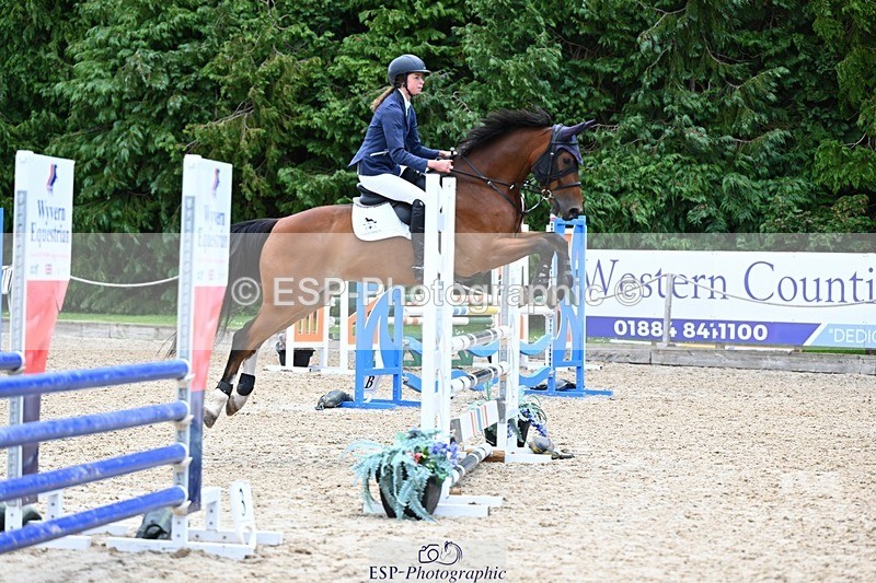 240706-132946-16202 - Cls 37 95cm Amateur Qualifier