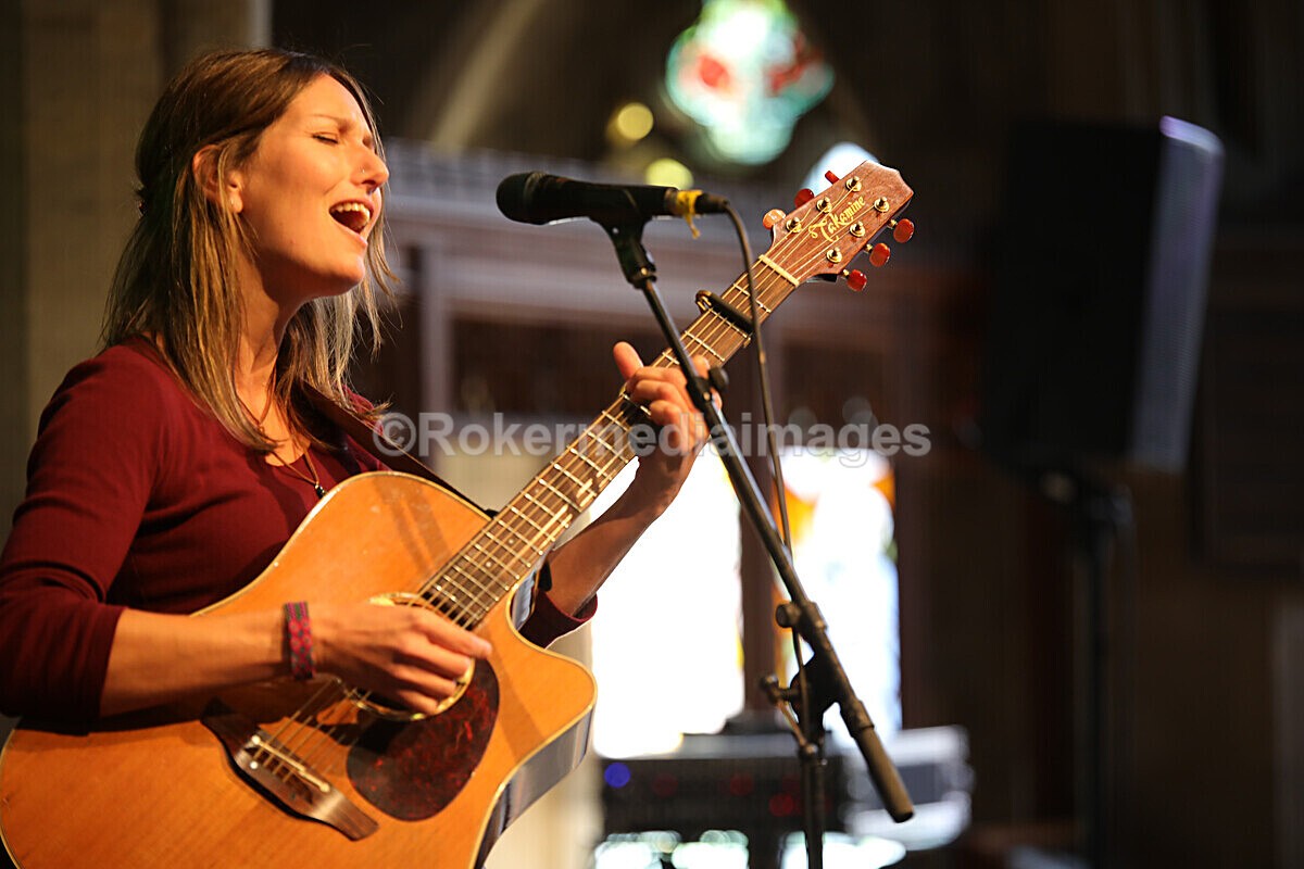 FOLK N BLUES-77 - FOLK and BLUES SEPT 2022