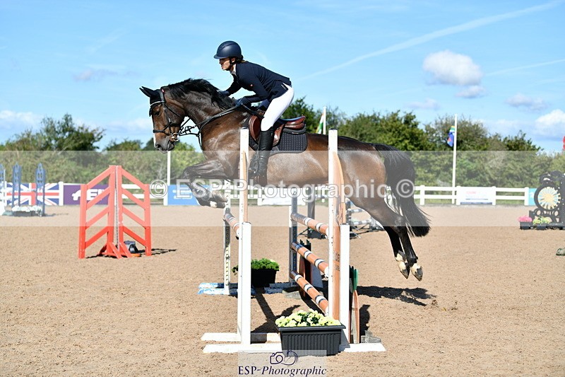 240913A-105916-03594 - Cls 21 Snr Discovery and 1m Open