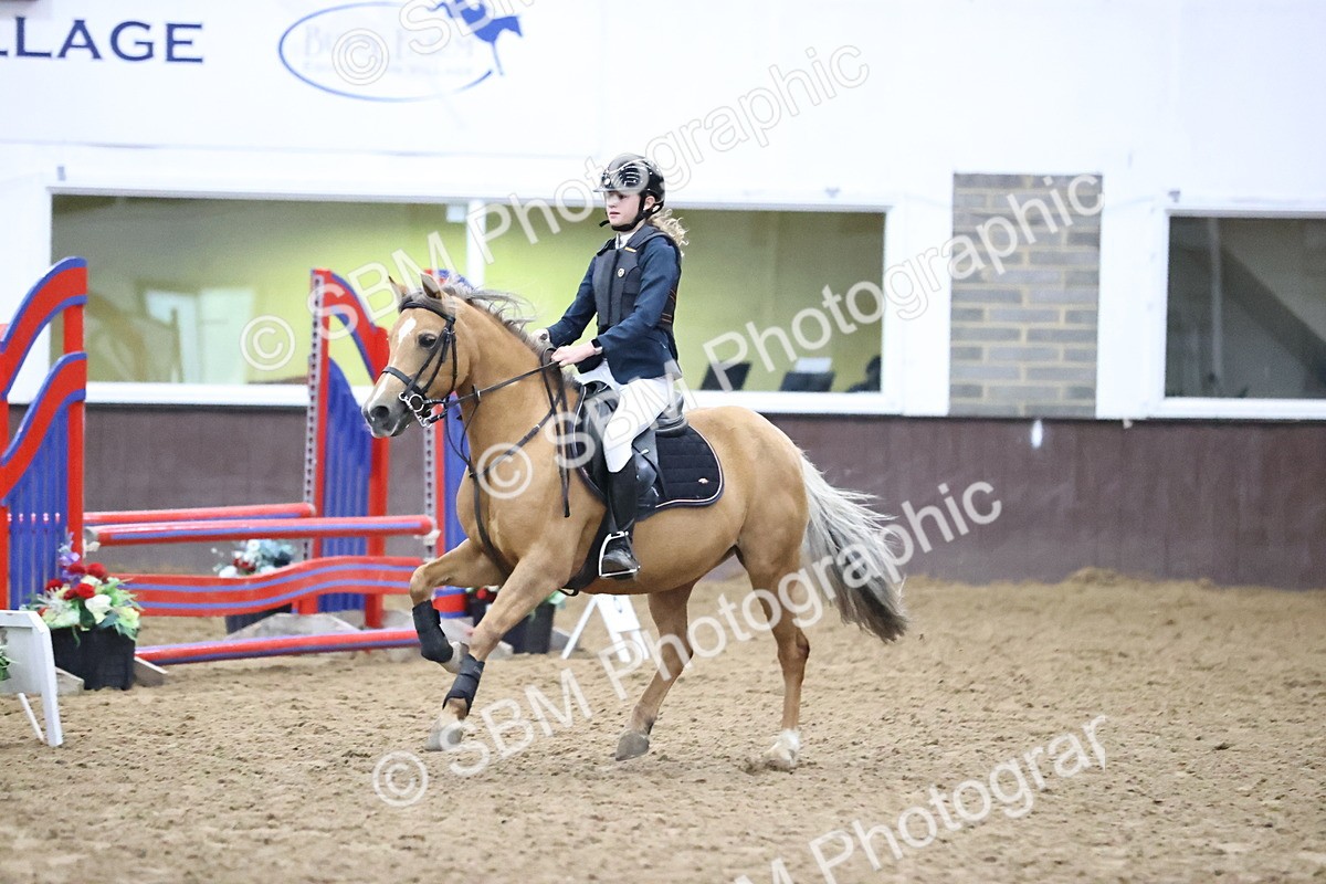 SBM_000097 - Class 1 - Pony Intro 70cm Open