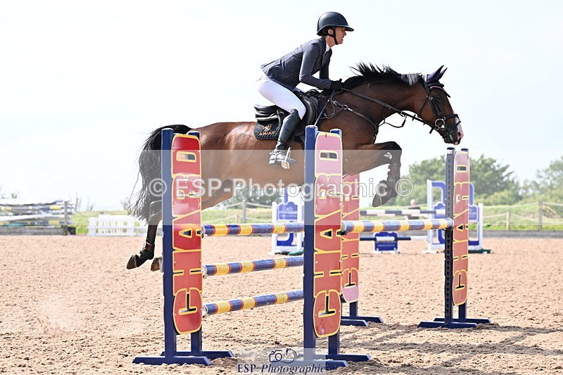 240828A-140710-00796 - Cls 4 Snr Newcomers and 1.10m Open