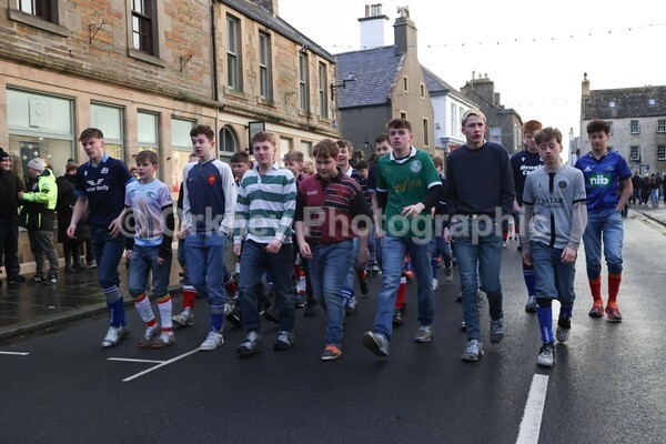 AA076351 - New Years Boys Ba'
