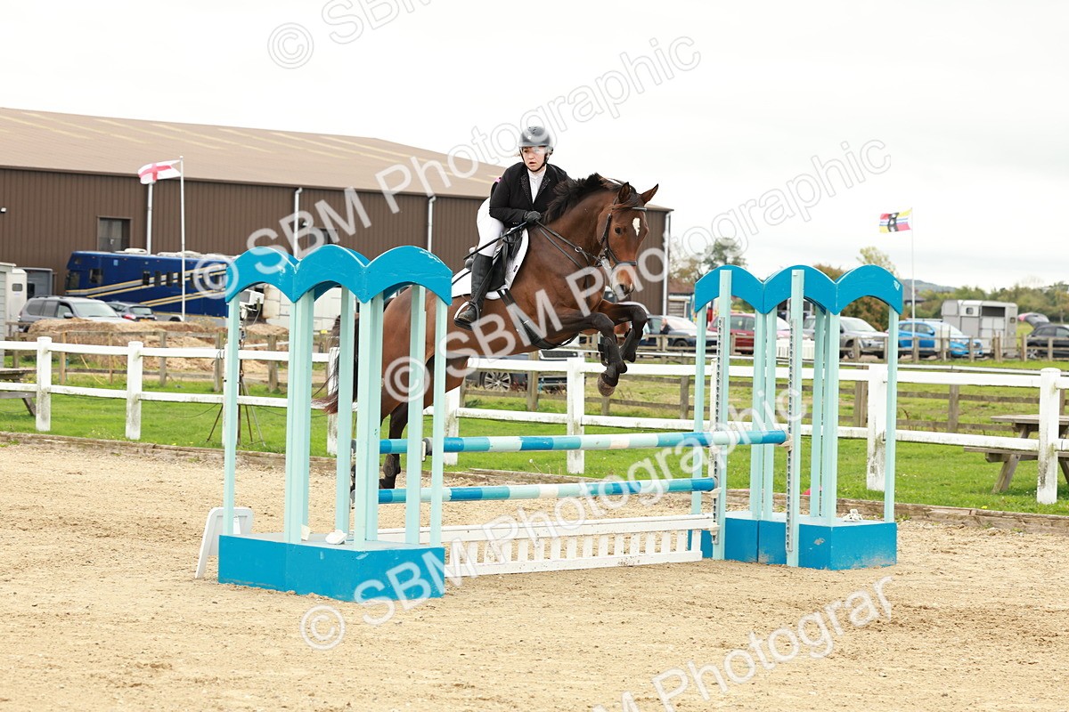 1I0A7087 - Class 2 - Senior British Novice