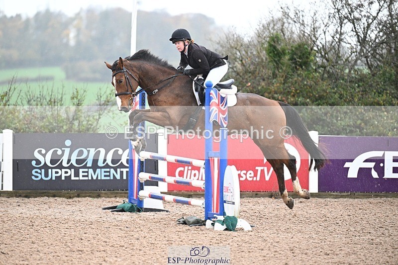 251105-101448-00117 - Cls 01 BN & 90 Open