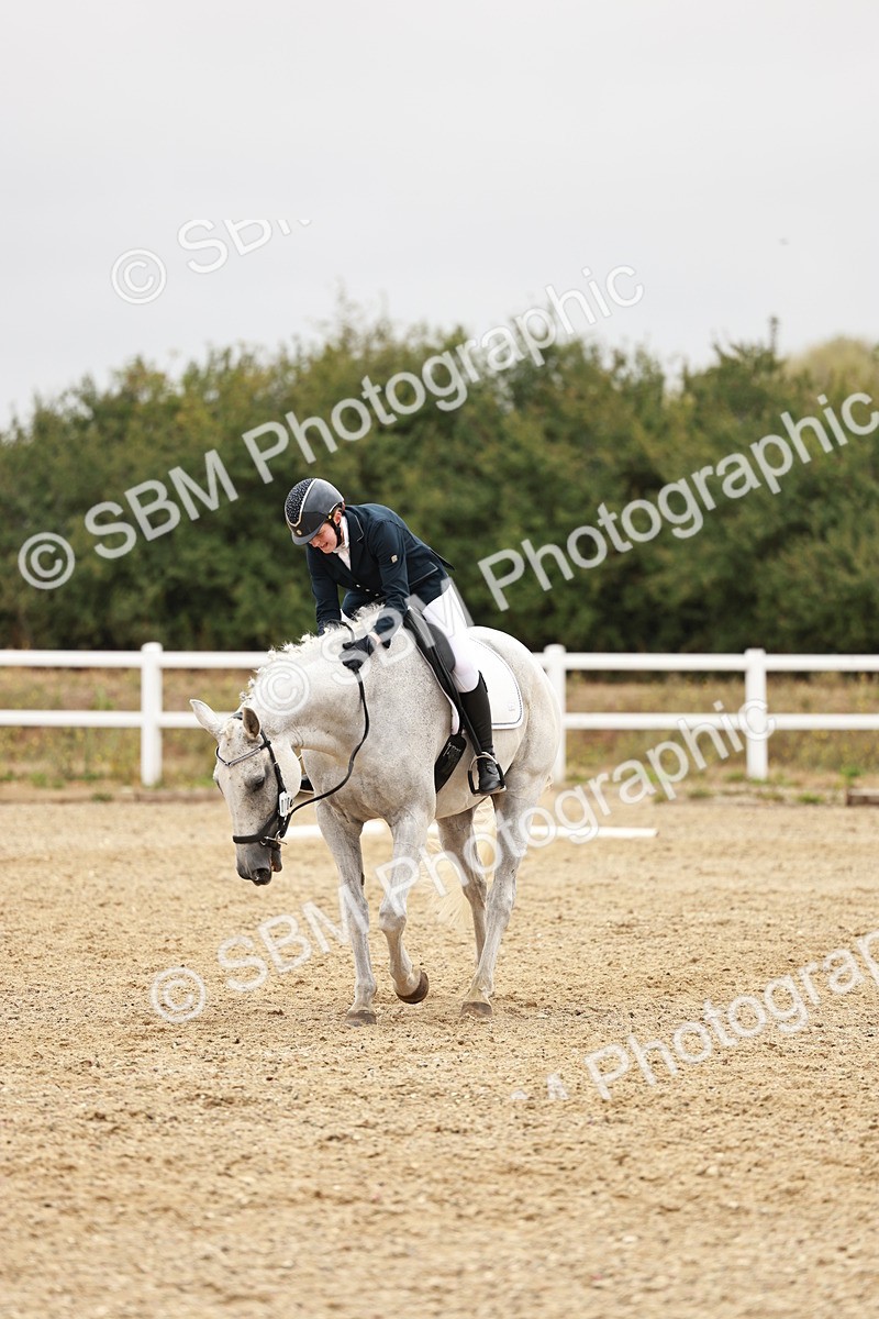 SBM_001965 - Class 8-11 - N2 E1 Warm Up - 12.27-12.59