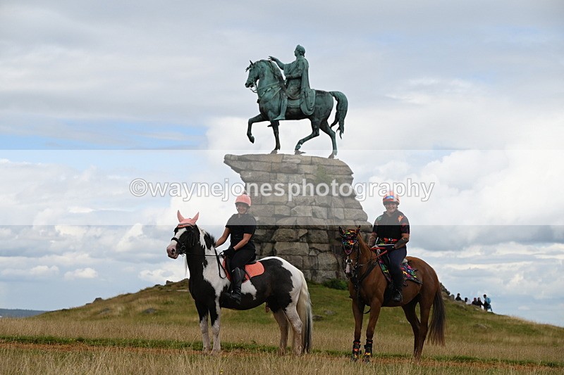DSC_9281 - Time at Statue 14:33 to 15:10