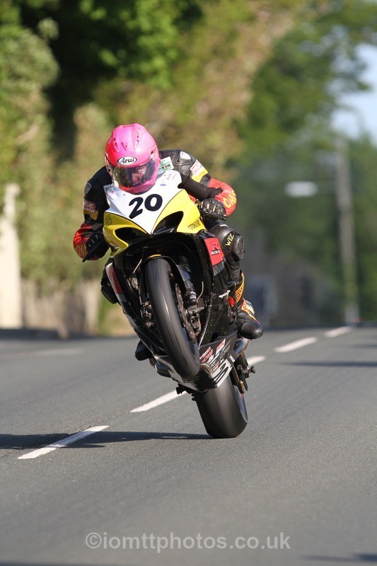 IMG_4409 - Thursday Practice  TT 2013