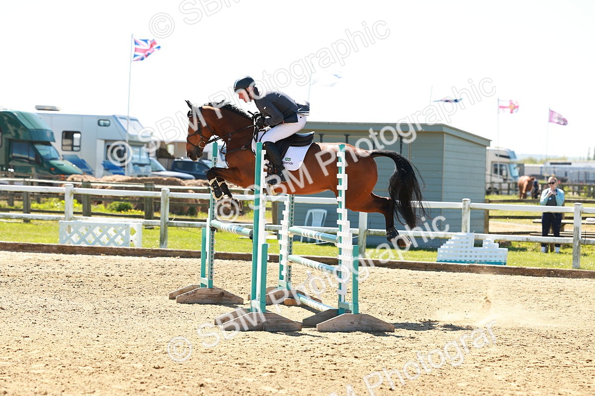 SBM_000590 - Class 3 - Senior Discovery - 1.00m