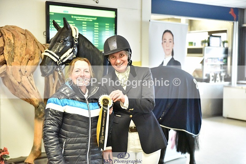 250214-153236-02532 - Advanced Medium Silver Presentations