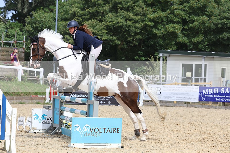 3E7A4985 - Class 4: Senior British Novice/90cm open