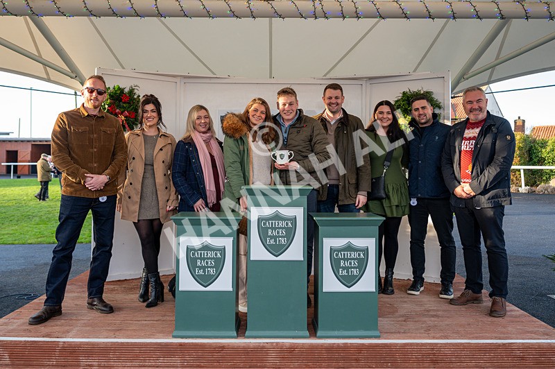 161225-Race 4-Noonetellsmenothin-3538 - Race 4