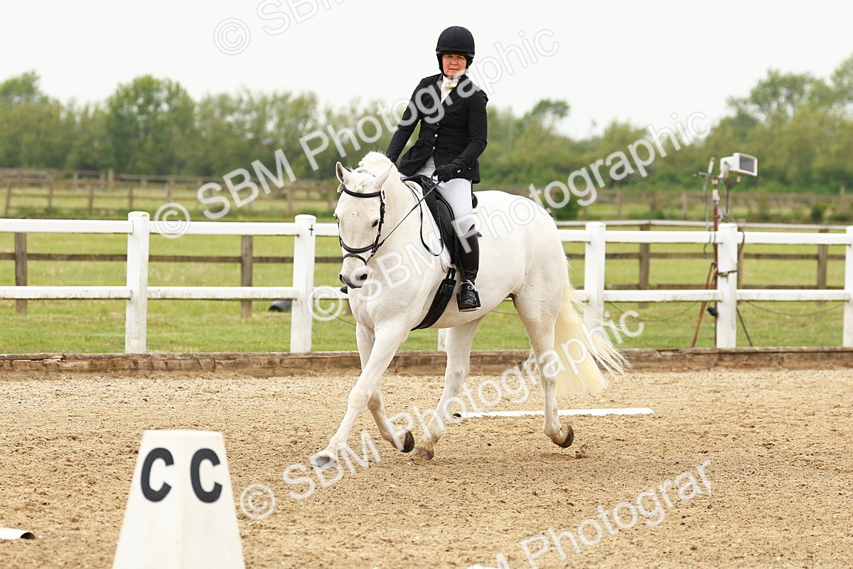 SBM_001099 - Class 6 - Novice 4