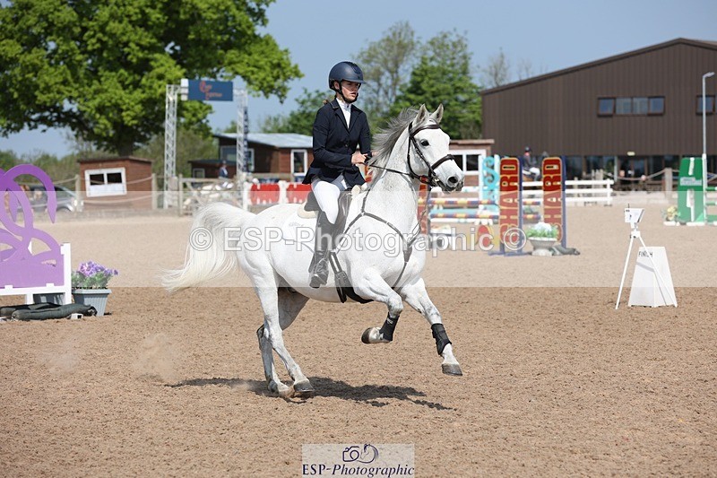 250503-113742-00817 - Cls 8 Pony Newcomers and 1m Open