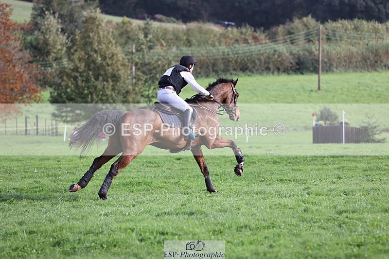 241025-113620-06526 - 013-Cameron.Beer-GREENLANES.LE.BAMBALOU