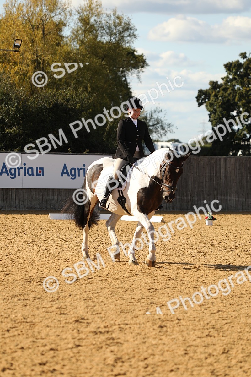SBM_26853 - D17 - Grand Tour Championship - Novice 27