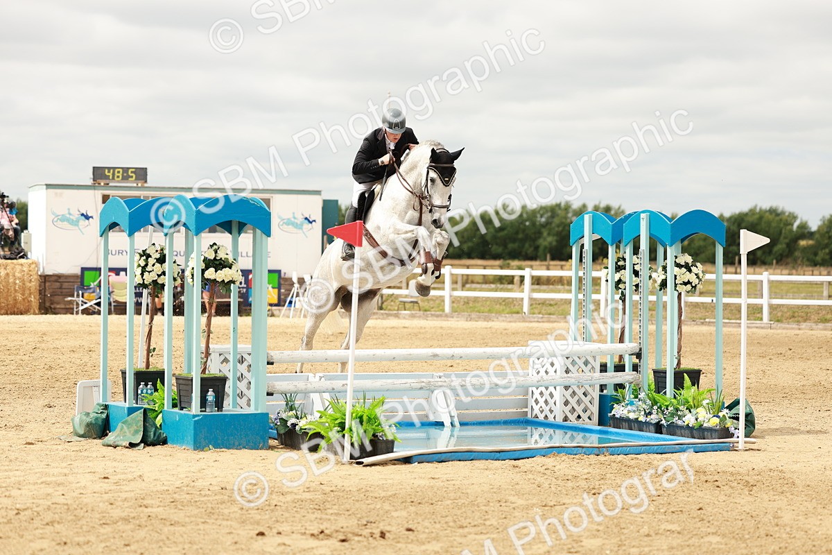 SBM_017809 - Class 21 - Senior Newcomers Championship 2d Rd