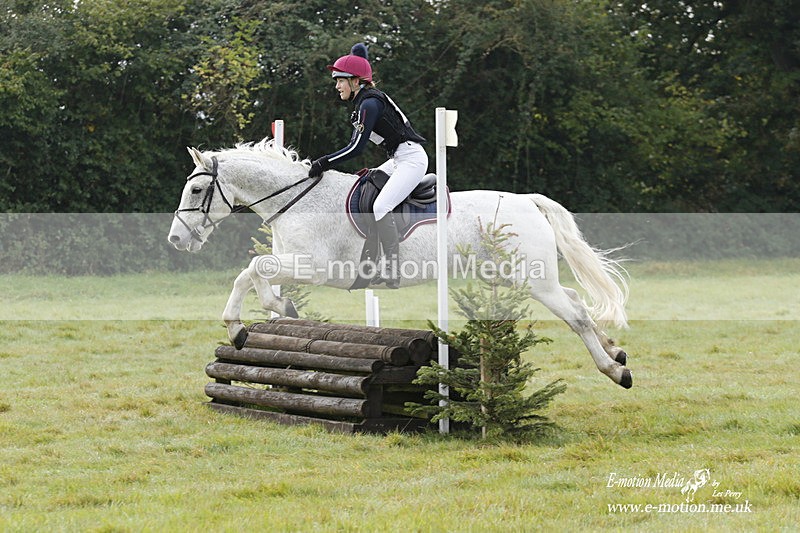  WWHT 171021 0865 - Open Novice (0.80m)  17/10/21