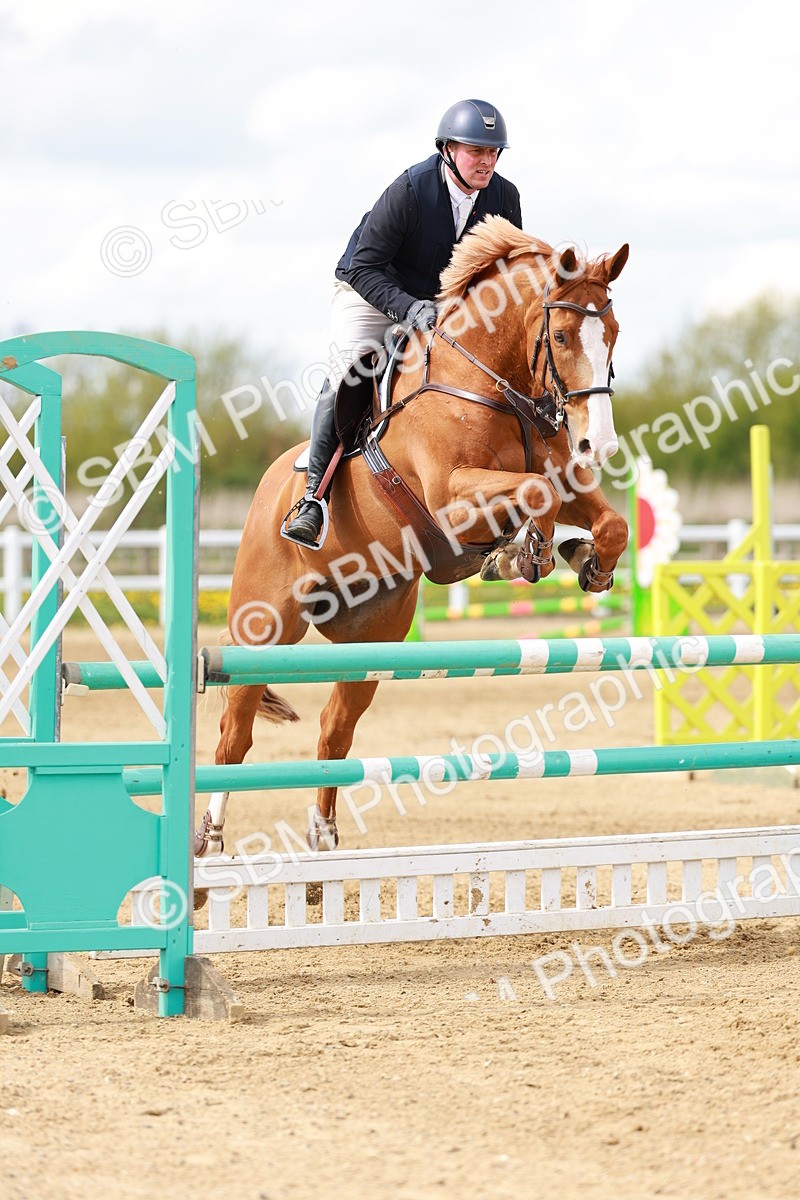 SBM_002056 - Class 4 - Senior Newcomers - 1.10m
