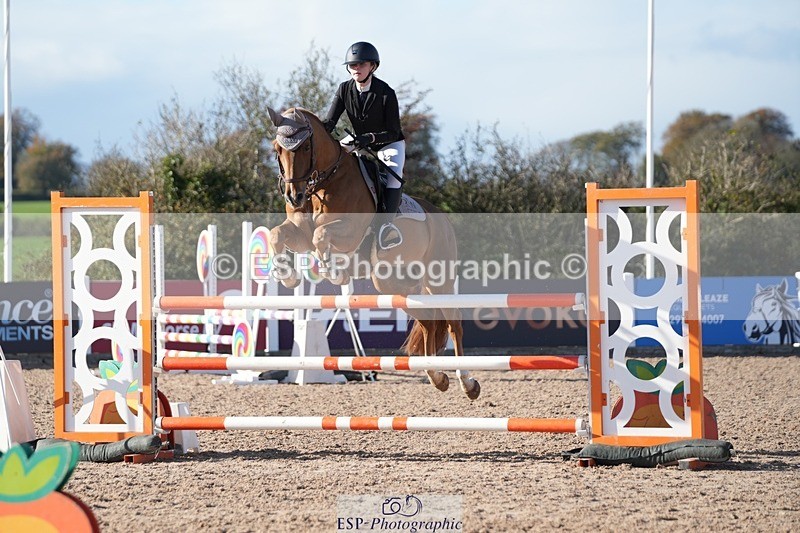 251025-145209-00674 - Cls 14+15 Blue Chip JC + JA, 1.15 Members Cup