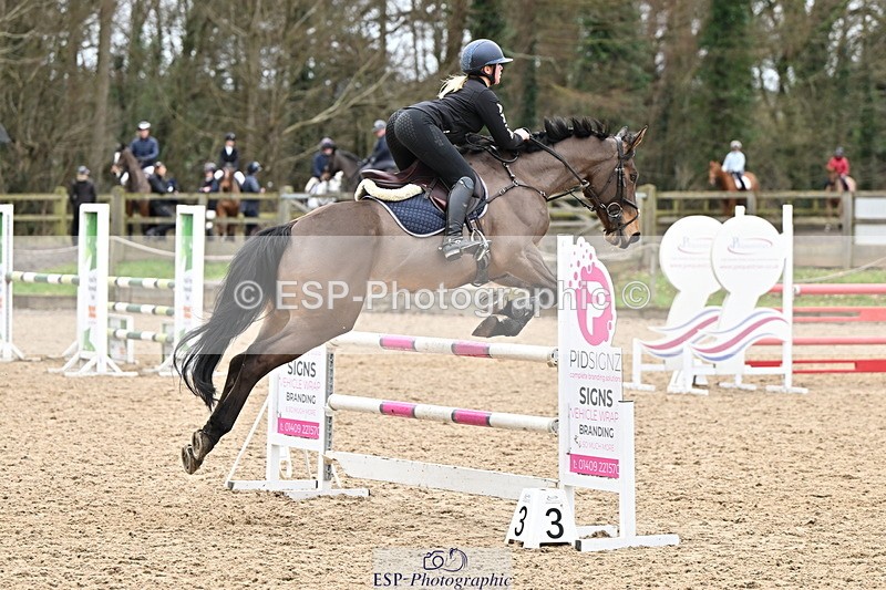 250201A-131549-00769 - Cls 03 Local Horse 110cm