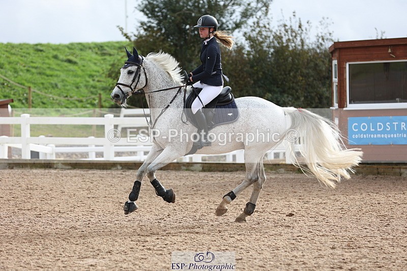 231112A-120407-03937 - Cls 18 Discovery & 1m Open