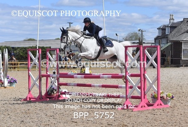 BPP_5752 - CLASS 25 SUN  0.95m Amateur Championship Qualifier