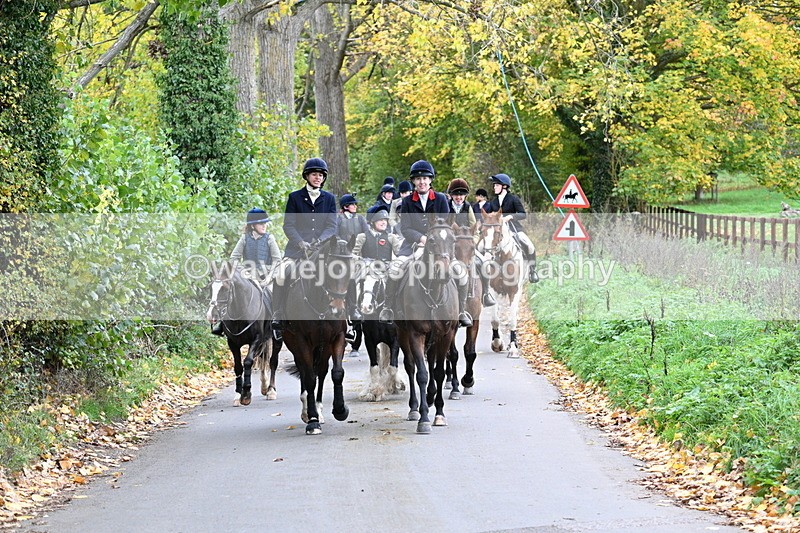WJ7_7328 - Walk Home..