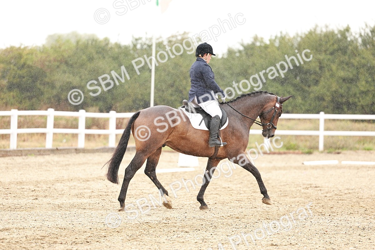 SBM_001373 - Class 4 - P2 Warm Up 10.46-12.10