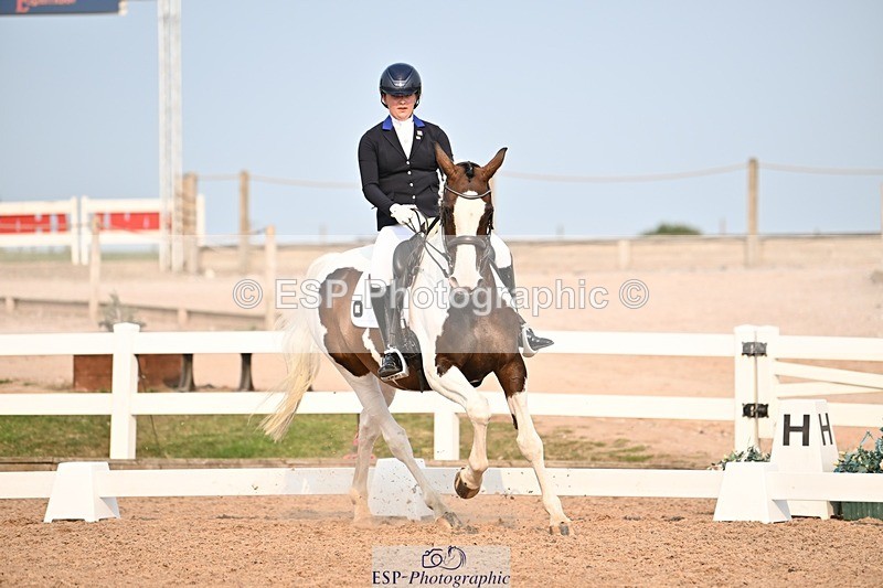 250816-165514-06525 - 029-Molly.BennettGemini.VII