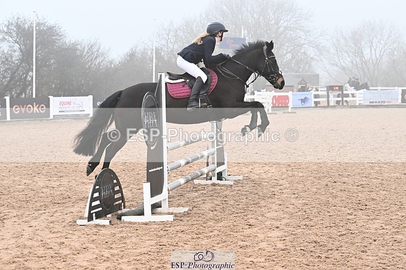 260308-142726-03225 - Cls 15 British Novice and 80cm