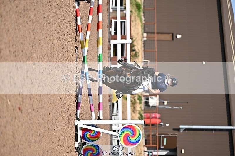 260728-162431-00195 - Cls 05&06 70cm