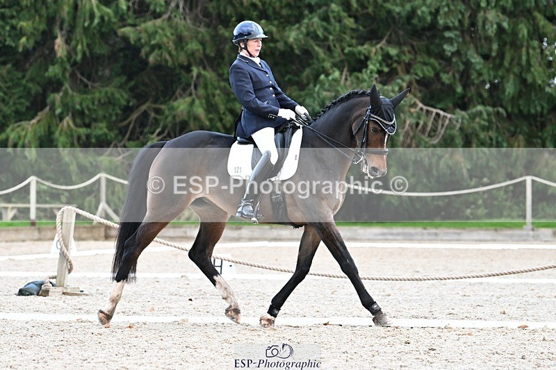 231110-145904-02074 - Cls 8 Medium 75Q