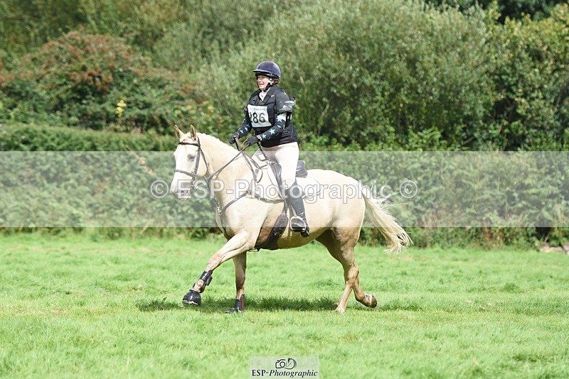 230820X-144014-4320 - BE100 XC 14.00 to 15.00 End