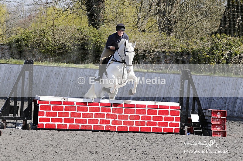 _EST0977 - Bourne Valley Riding Club Winter Showjumping 27/03/22