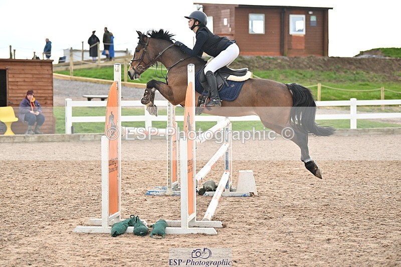 240310A-130151-02874 - Cls 6 Pony Foxhunter and 1.10m Open