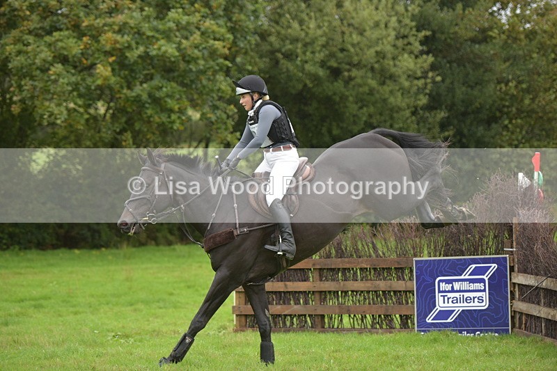 RAY_0231 - Class 4: 80cm: Double of Brushes