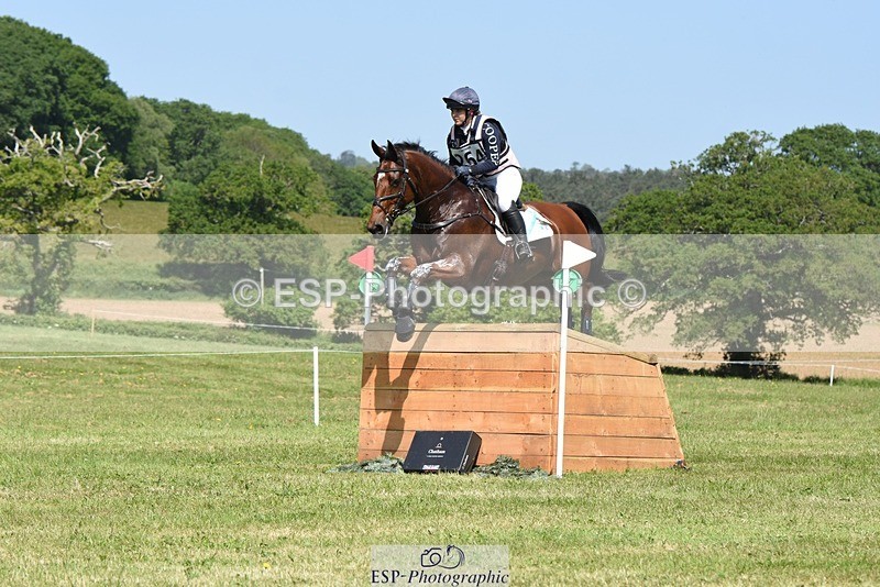 230527-105836-08758 - 264-BALLADEER_JUST_FOR_KICKS-Ellie_Healy-XC