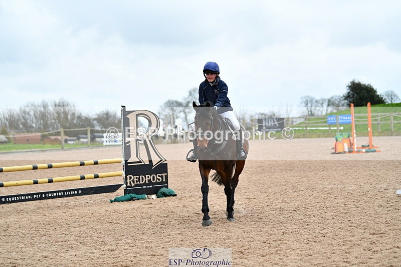 240309A-125901-00931 - Cls 19+20 Club and Schools 80cm