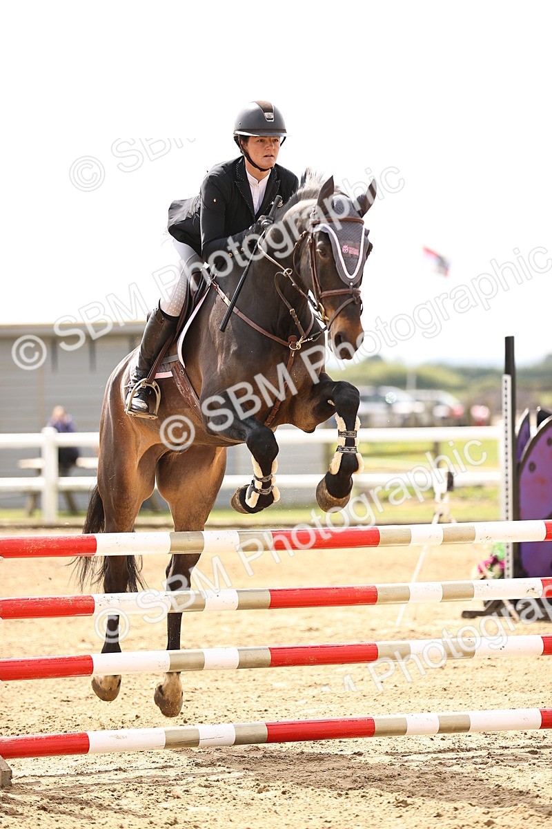 SBM_002027 - Class 10 - Senior British Discovery - 1.00m