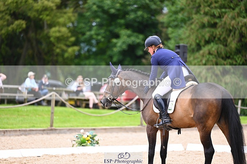 240524-114823-09036 - 521-DIVALI-Elaine_Pen