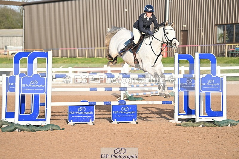 231209A-135412-01974 - Cls 15 National 1.30m & 1.40m