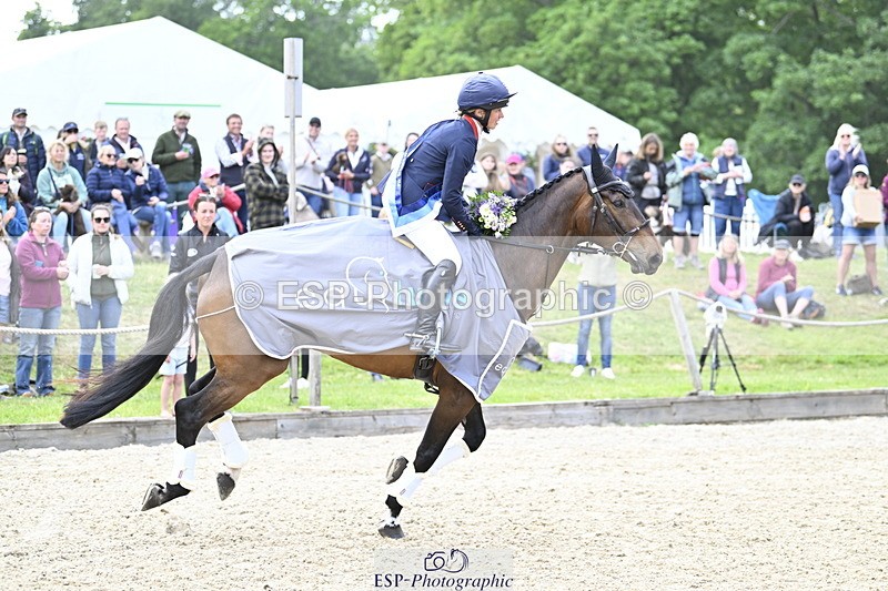 250525A-161628-18662 - Presentations Section C CCI 2 Star Long