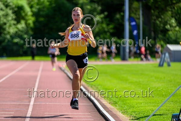 Relays26-920679 - Female Set One