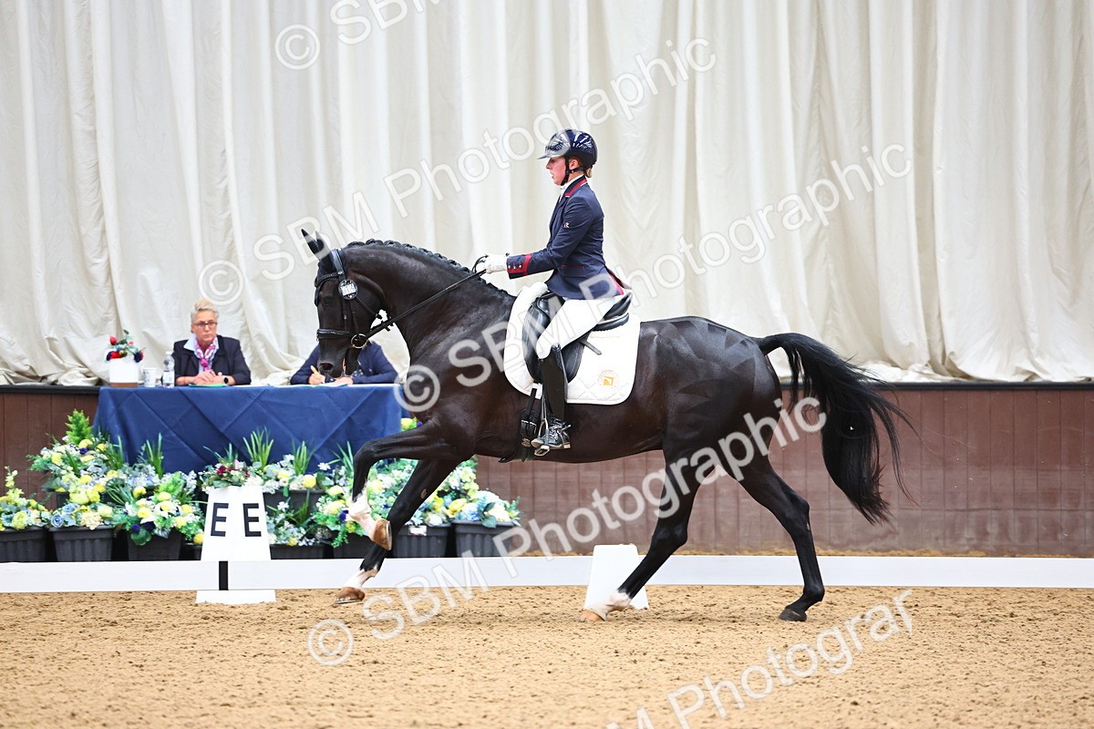 SBM_006413 - Class 5 - novice 6 - 12.04-13.07