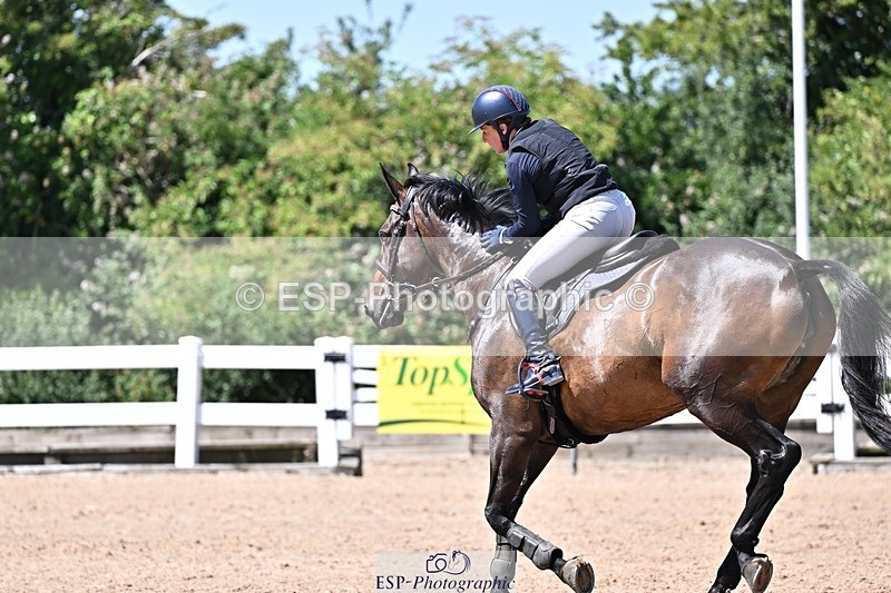 250712-120907-00517 - Cls 10 1.05m Amateur Qualifier
