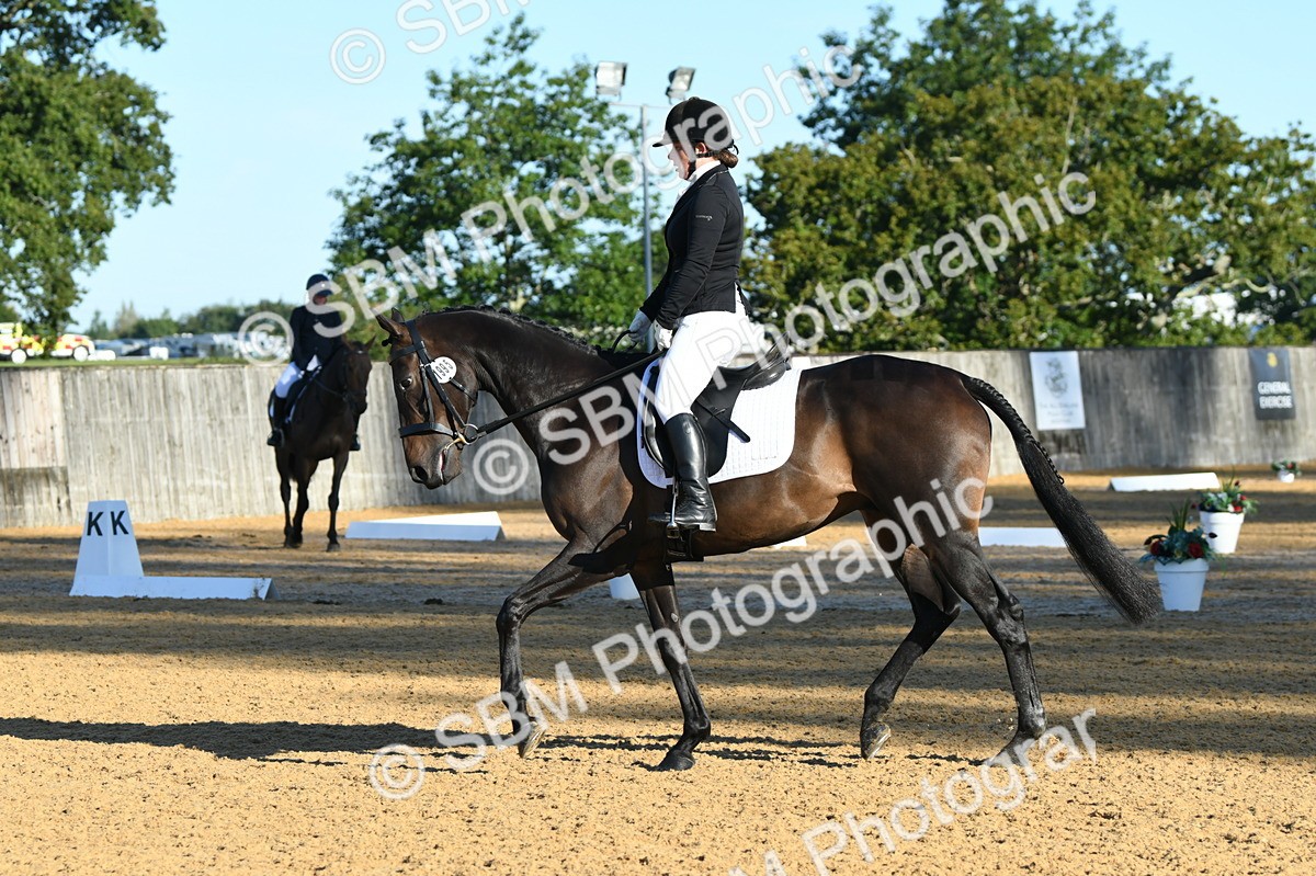 SBM_14411 - D4 - Small Tour Championship - Intro B