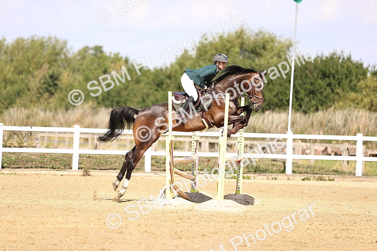 SBM_005923 - Class 9 - Senior British Novice - 90cm